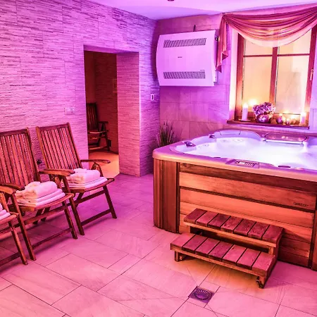 Гостевой дом Chateau Hunting *** *