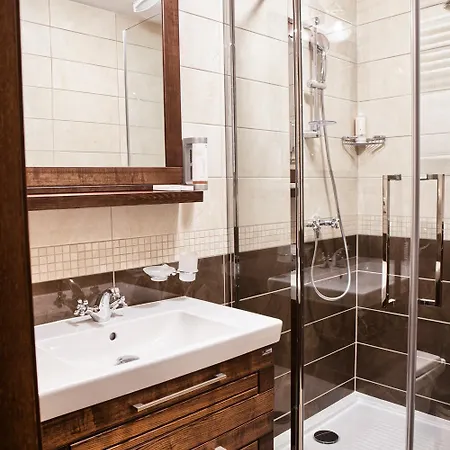 Chateau Hunting *** 게스트하우스 *